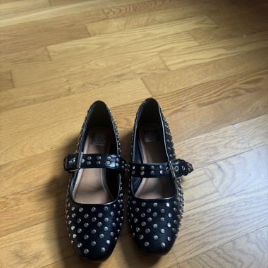 Studded Ballerina 