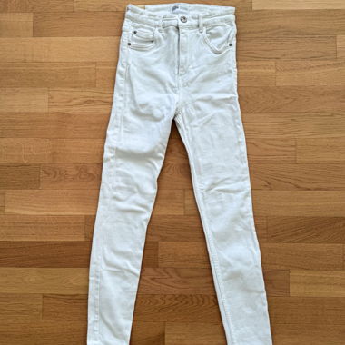 Zara White High-Waist Skinny Jeans - Grösse S / 36