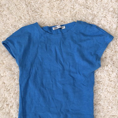 T-shirt blu Zara taglia S