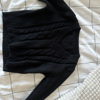 Black jumper