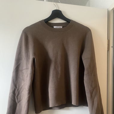 Brown hoodie