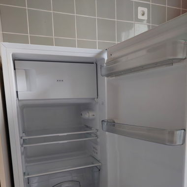 Kibernetik Kühlschrank weiss mit Gefrierer 