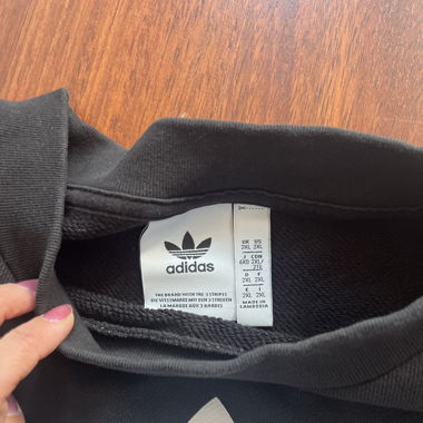 Adidas Sweatshirt