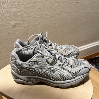 Asics sneaker