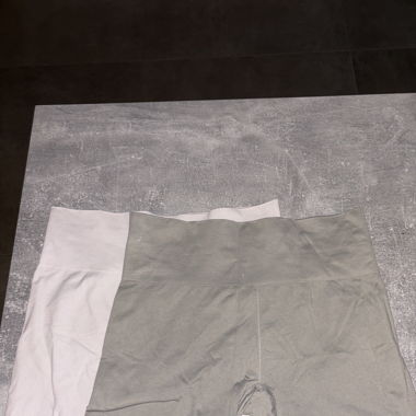 Lots 2 short de sport