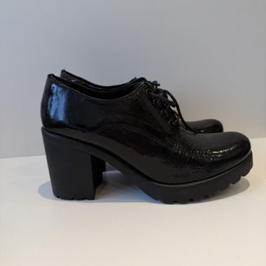 Patent leather platform pumps