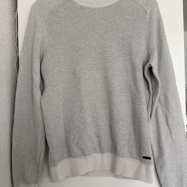 Hugo Boss sweater