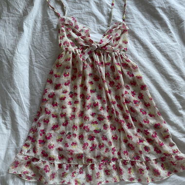 Abito floreale stile negligé H&M