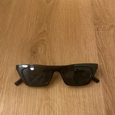 Sonnenbrille