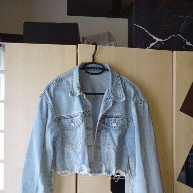 Veste en jeans courte 