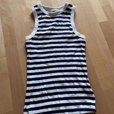 Gestreiftes Top