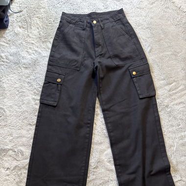 schwarze jeans