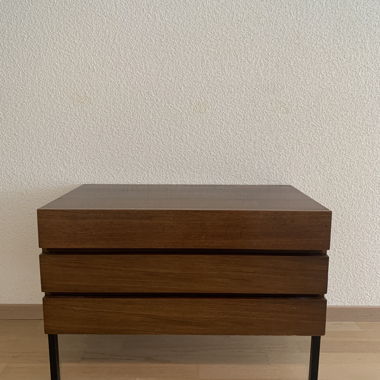 Table de chevet vintage en bois, 3 tiroirs