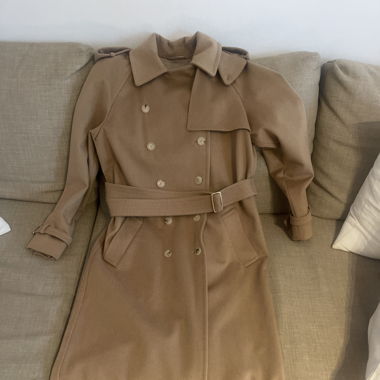 Brand New MaxMara Coat 100% CamelHair