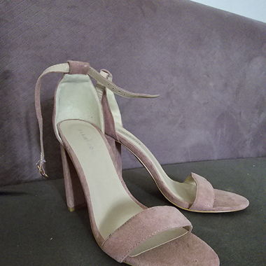 Glamorous High Heels 39