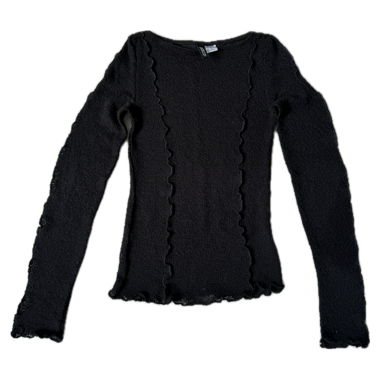 Maglia a maniche lunghe nera con orli ondulati