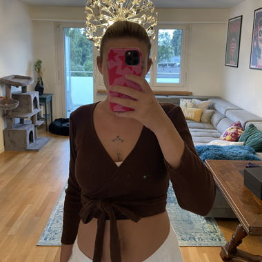 Top à nouer