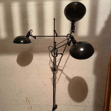 Stehlampe (muss repariert werden)