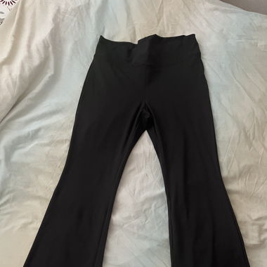 Ausgestellte legins dicker Stoff