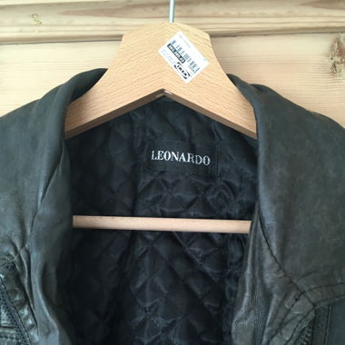 Lederjacke dunkelgrau, fast nie getragen