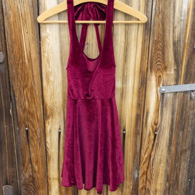 Bordeaux Samtkleid mit Schleife