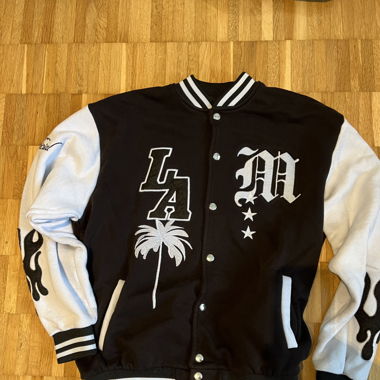 College Jacke Boohooman