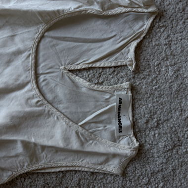 Weisses Armedangels Top