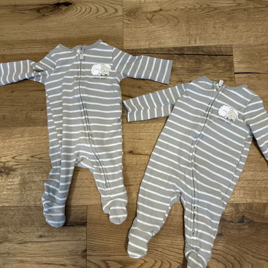 Newborn striped rompers