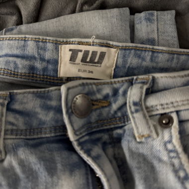 Leichte Jeanshose EU 38