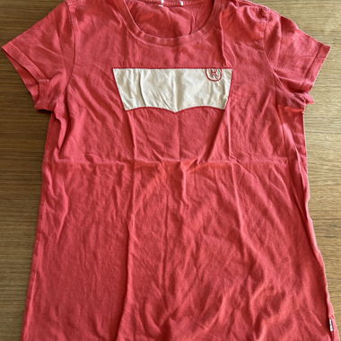 Levi’s T-shirt Size M