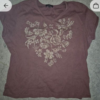 T-shirt bordeaux avec impression dorée