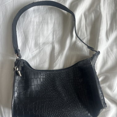 black purse