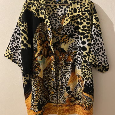 Hemd Wildlife mit Leoparden