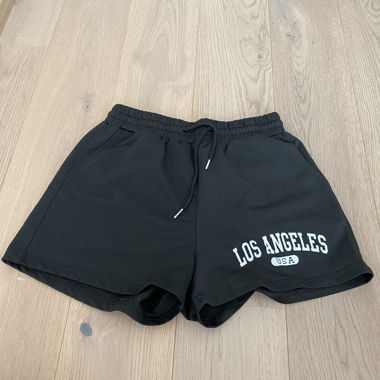 Schwarze Shorts "Los Angeles USA"