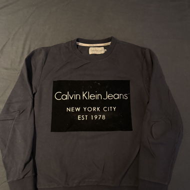 Pull Calvin Klein
