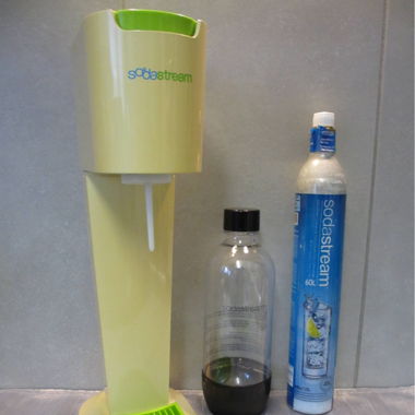 SodaStream Genesis Grün 1 Flasche Wassersprudler