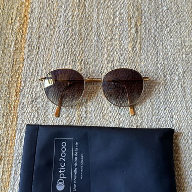 Occhiali da sole placcati oro Designer Saskia Diez