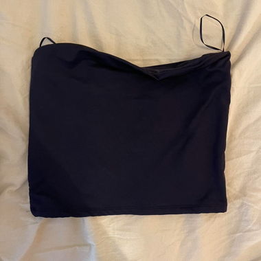 Ensemble avec un top et une jupe longue
