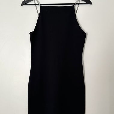 Robe avec bretelles en strass