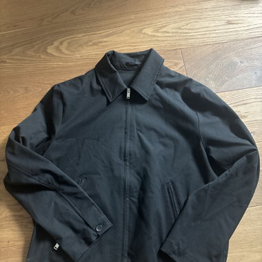 Schwarze leichte Jacke