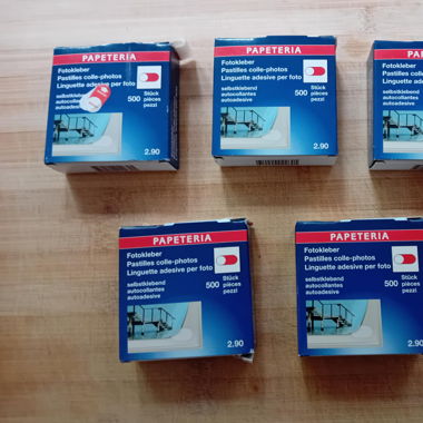 5 Pck Fotokleber a 500 Stk. Ein Pack angefangen