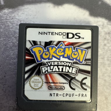 Nintendo DS Pokémon version platine