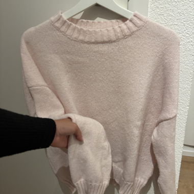 Maglione rosa in maglia