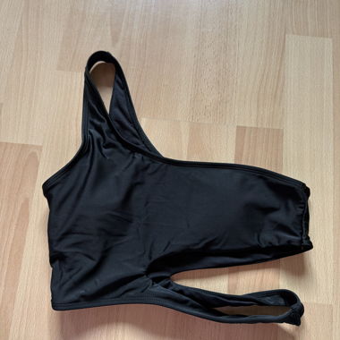 Costume intero asimmetrico nero