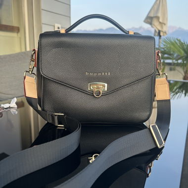 Bugatti ella classic crossbody bag