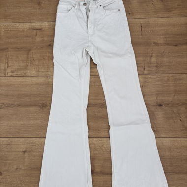 Jeans flare blanc 