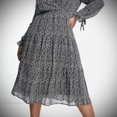 Robe doublée noire et blanche imprimée neuve