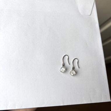 Orecchini eleganti in argento con pietre di zirconia