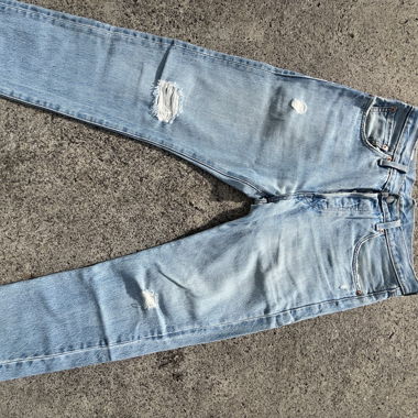 Levi’s 501 jeans