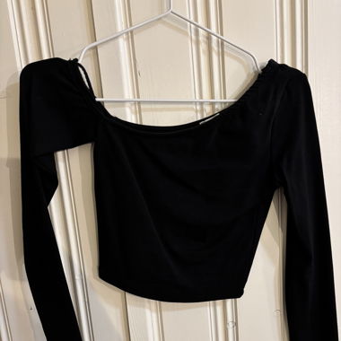 Top manche longue asymétrique 